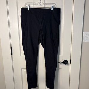 Jones New York Size 1X Dark Blue Denim Trousers